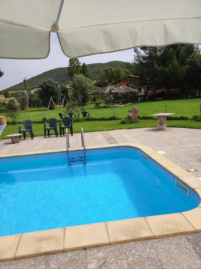 Agriturismo Su Niu Uta Bagian luar foto