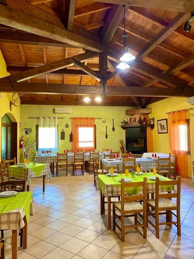 Agriturismo Su Niu Uta Bagian luar foto